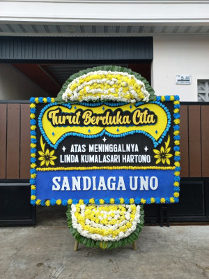Papan Bunga Duka di Suti Semarang